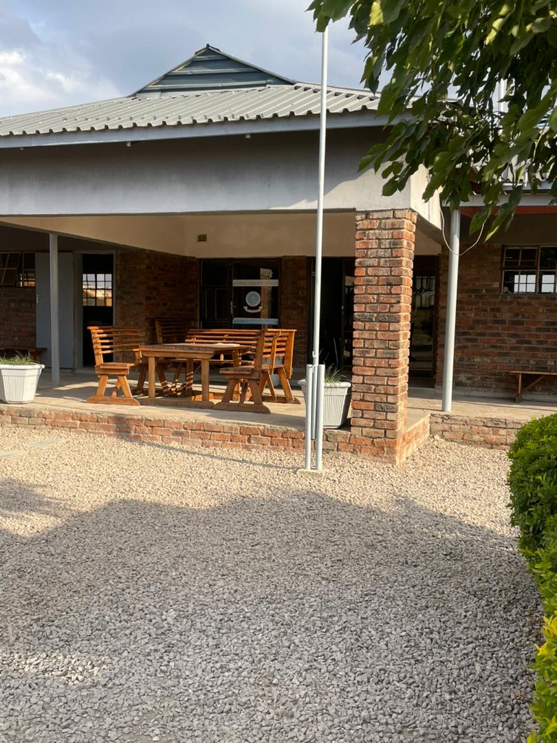 Verandah and seating area